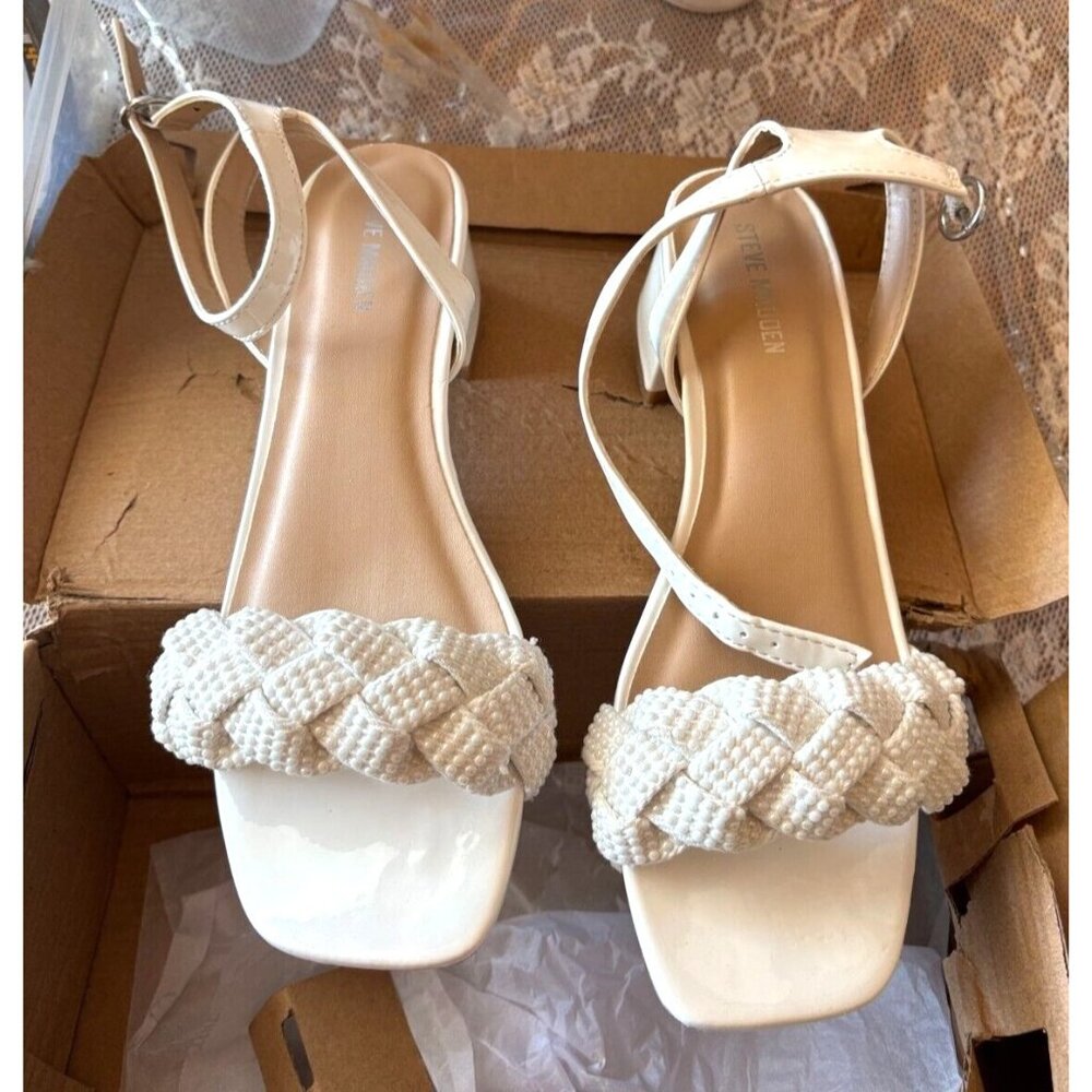 Steve Madden Girls' J-Oppal Pearl Embellished Dress Shoes (Youth) 4- TOO CUTE!!! - Picture 8 of 10